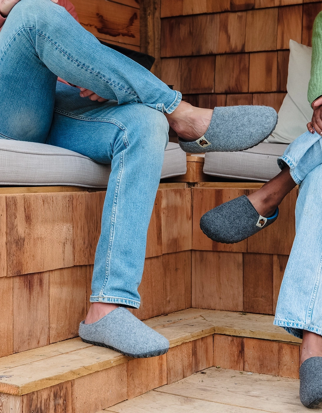 Outback - Men's - Grey & Charcoal