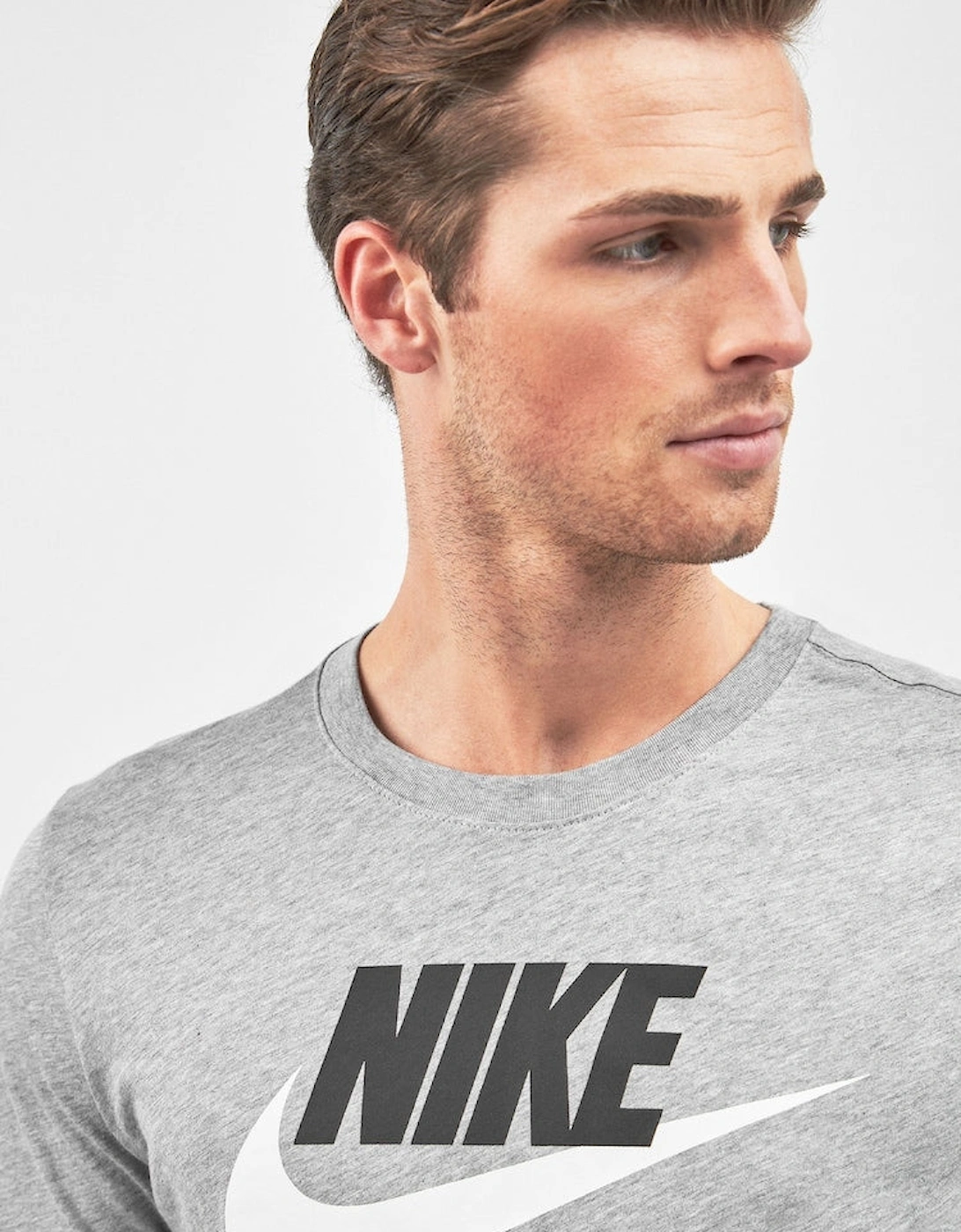 Futura Icon T-Shirt Grey