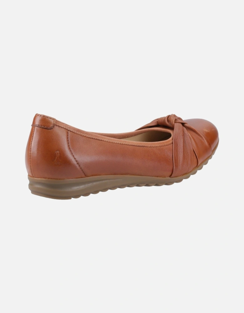 Lilith Leather Women's Tan Standard Flats