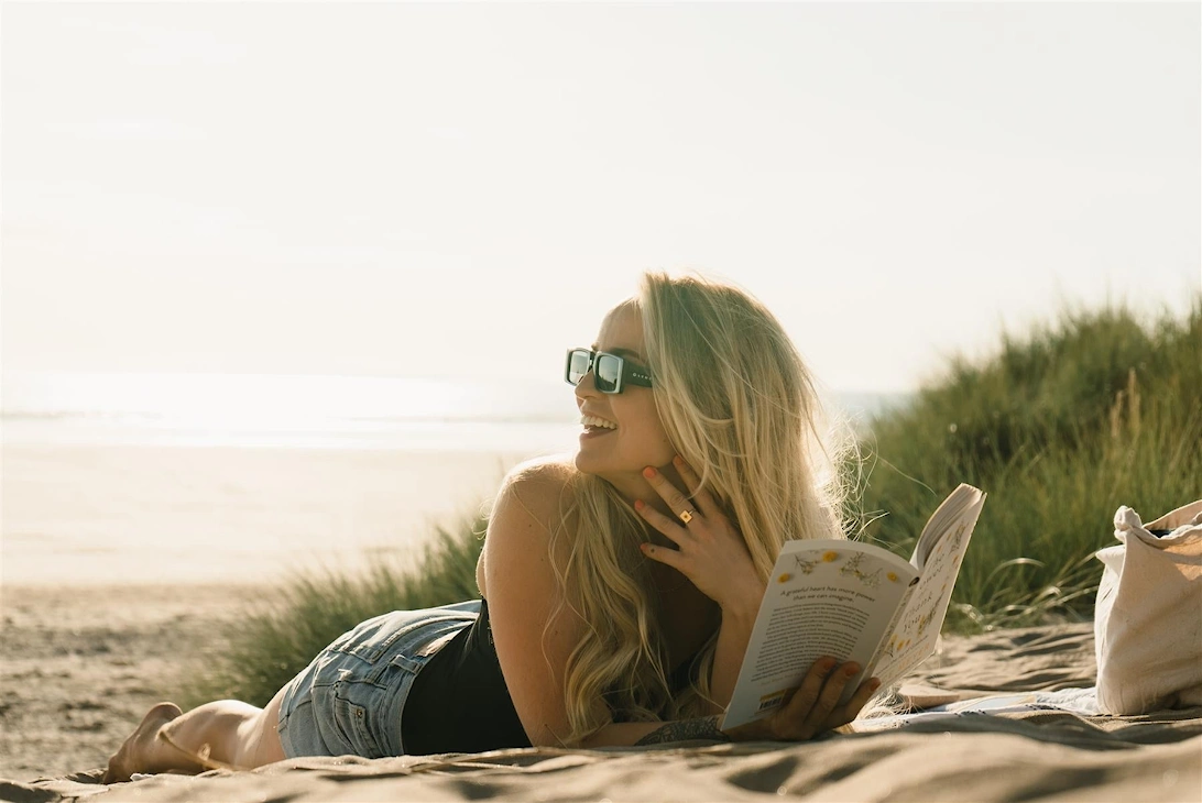 Luma Sunglasses - Watergate - Black