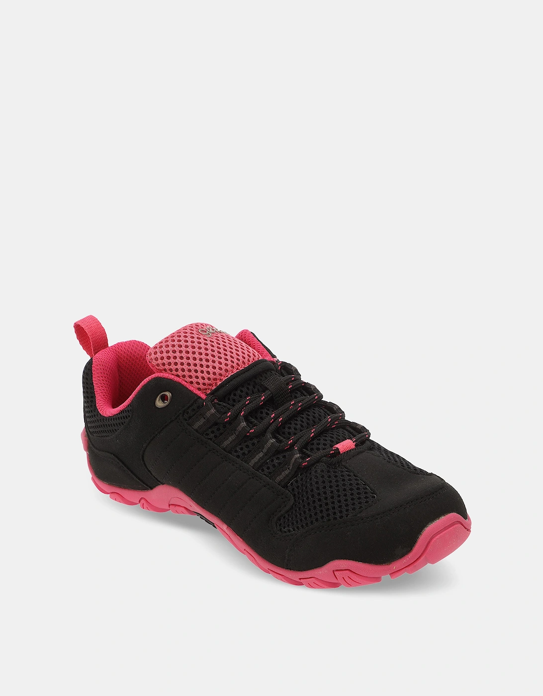 Pinnacle 63 Training Shoes