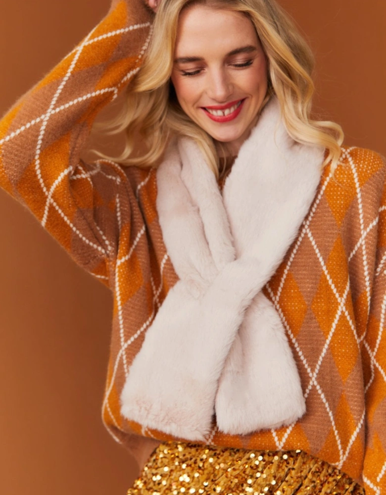 Faux Fur Scarf in Cream