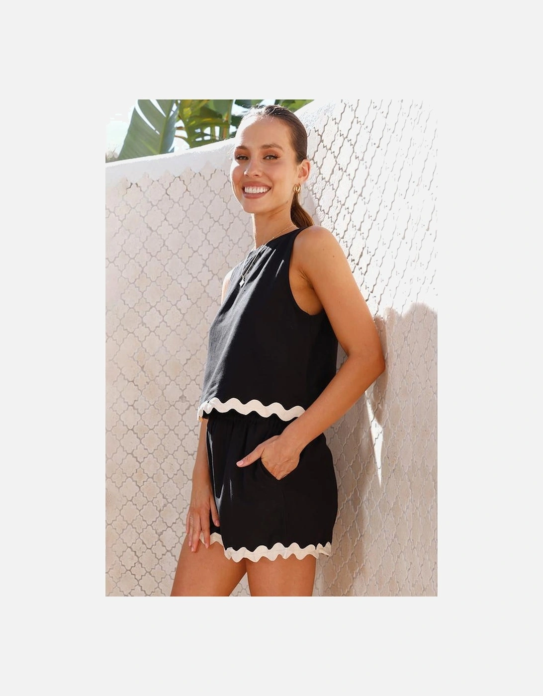 Black Ricrac Trim Tank Top Elastic Waist Shorts Set