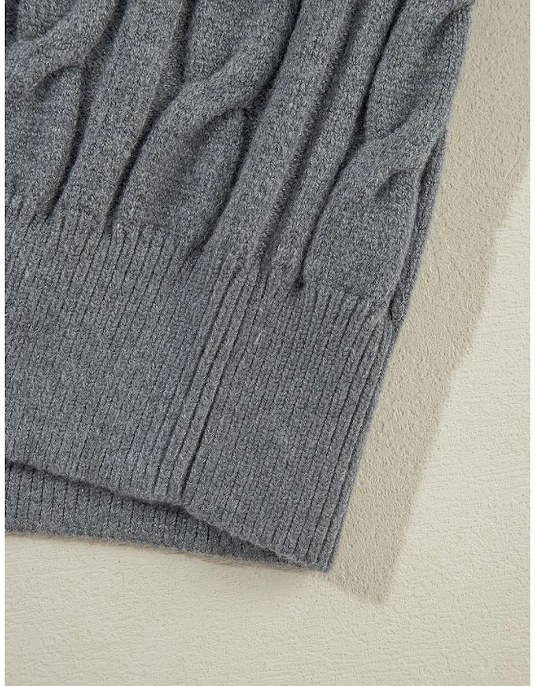 Medium Grey Color Contrast Ribbed Edge Cable Knit V Neck Sweater