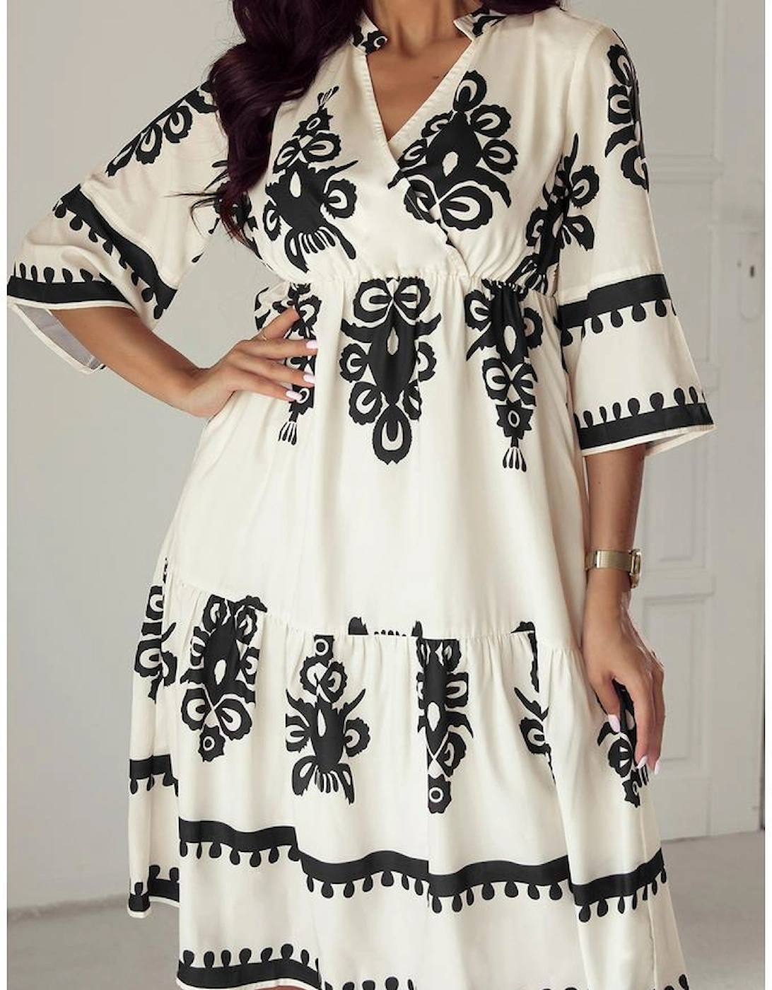 Beige Western Geometric Print 3/4 Sleeve Loose Midi Dress
