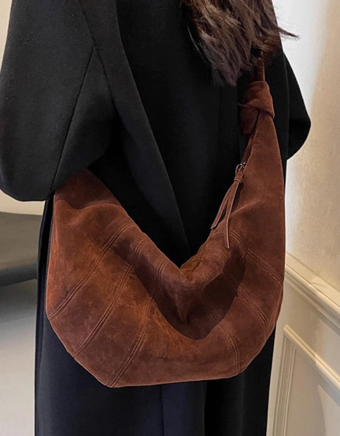 Womens/Ladies Claud Crescent Shaped Crossbody Bag, 5 of 4