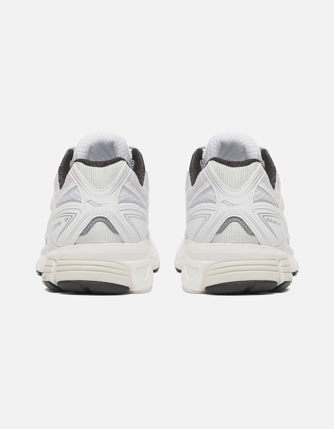 ProGrid Guide 7 White/Black Trainers