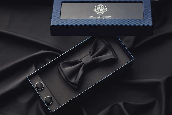 Paul Andrew Bow Tie Set - Black