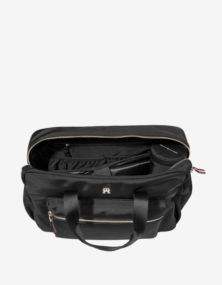 Baby TH Essential Changing Bag in Black (37cm)