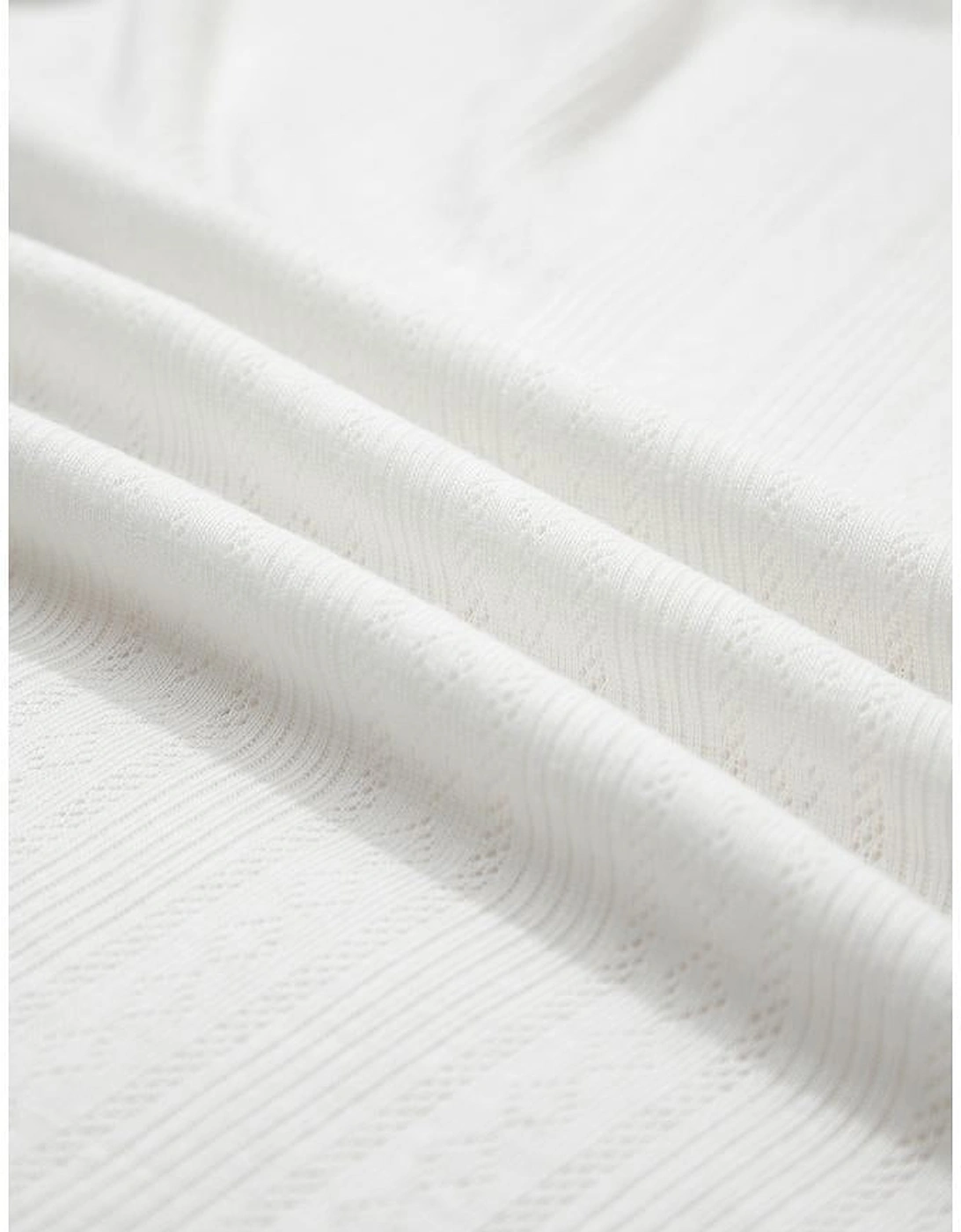 White Scalloped Lace Trim Jacquard Textured T Shirt