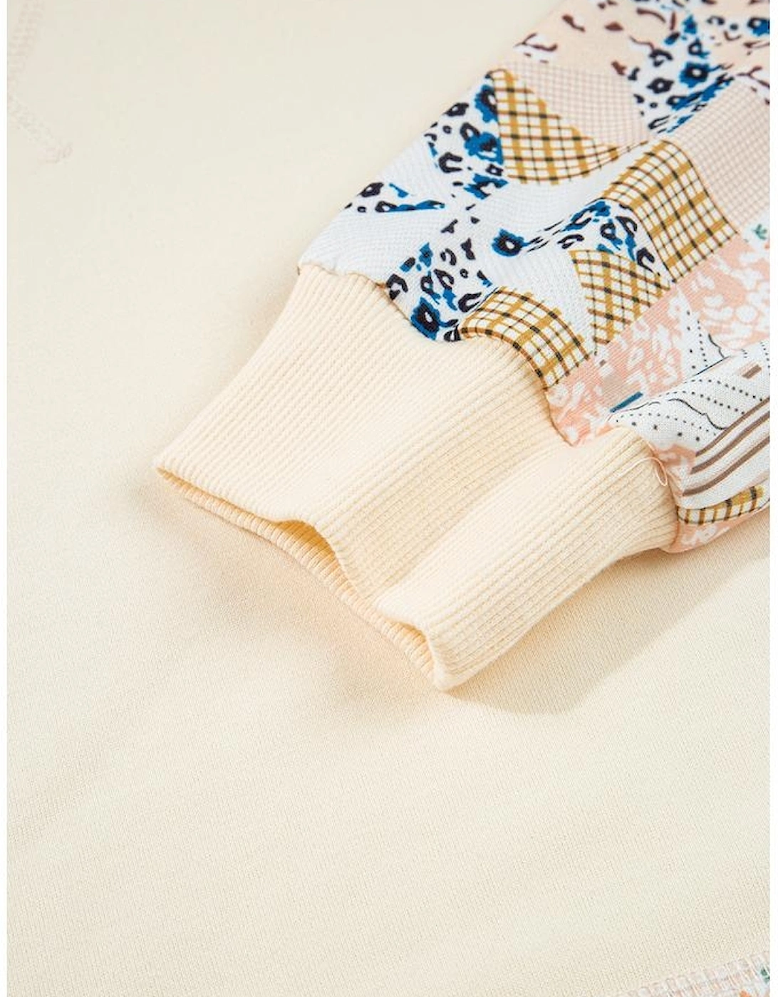 Beige Western Geo Pattern Patchwork Hoodie with Kangaroo Pocket