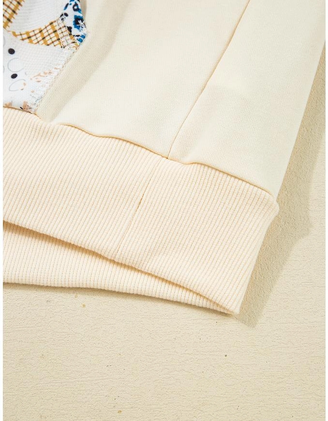 Beige Western Geo Pattern Patchwork Hoodie with Kangaroo Pocket