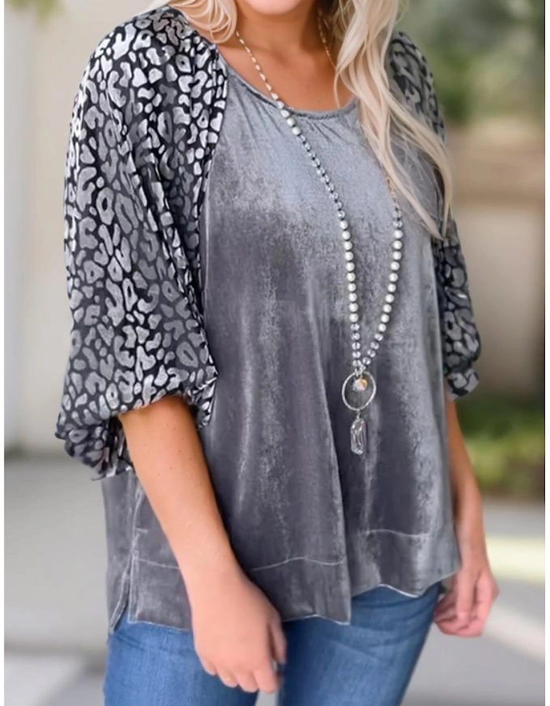 Medium Grey Leopard Splicing Lantern Sleeve Velvet Blouse