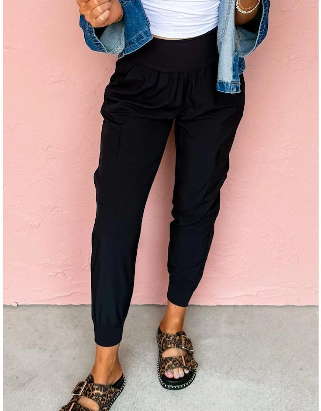 Black Elastic High Waist Pocketed Cargo Jogger Pants