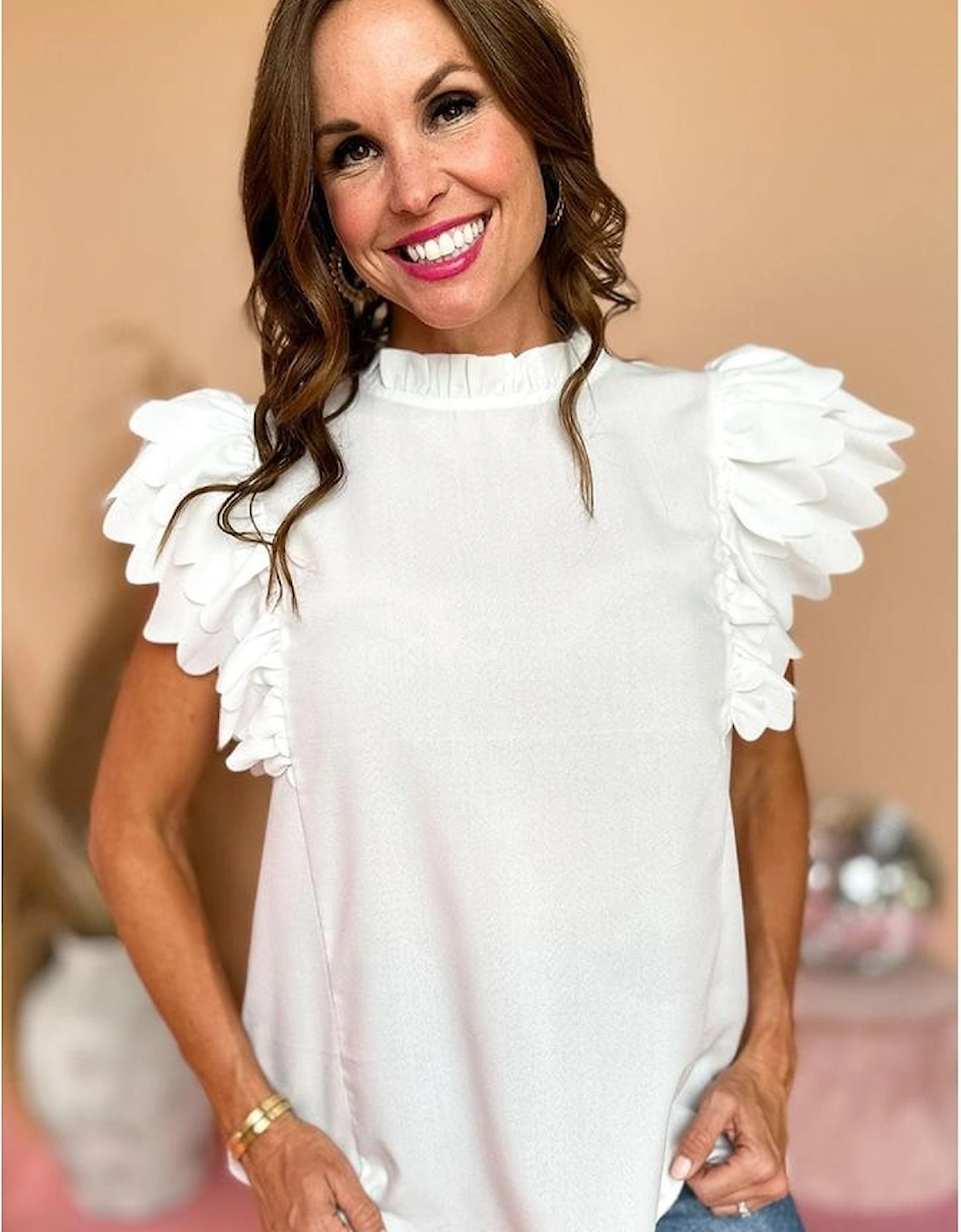 White Solid Color Scalloped Ruffle Sleeve Top