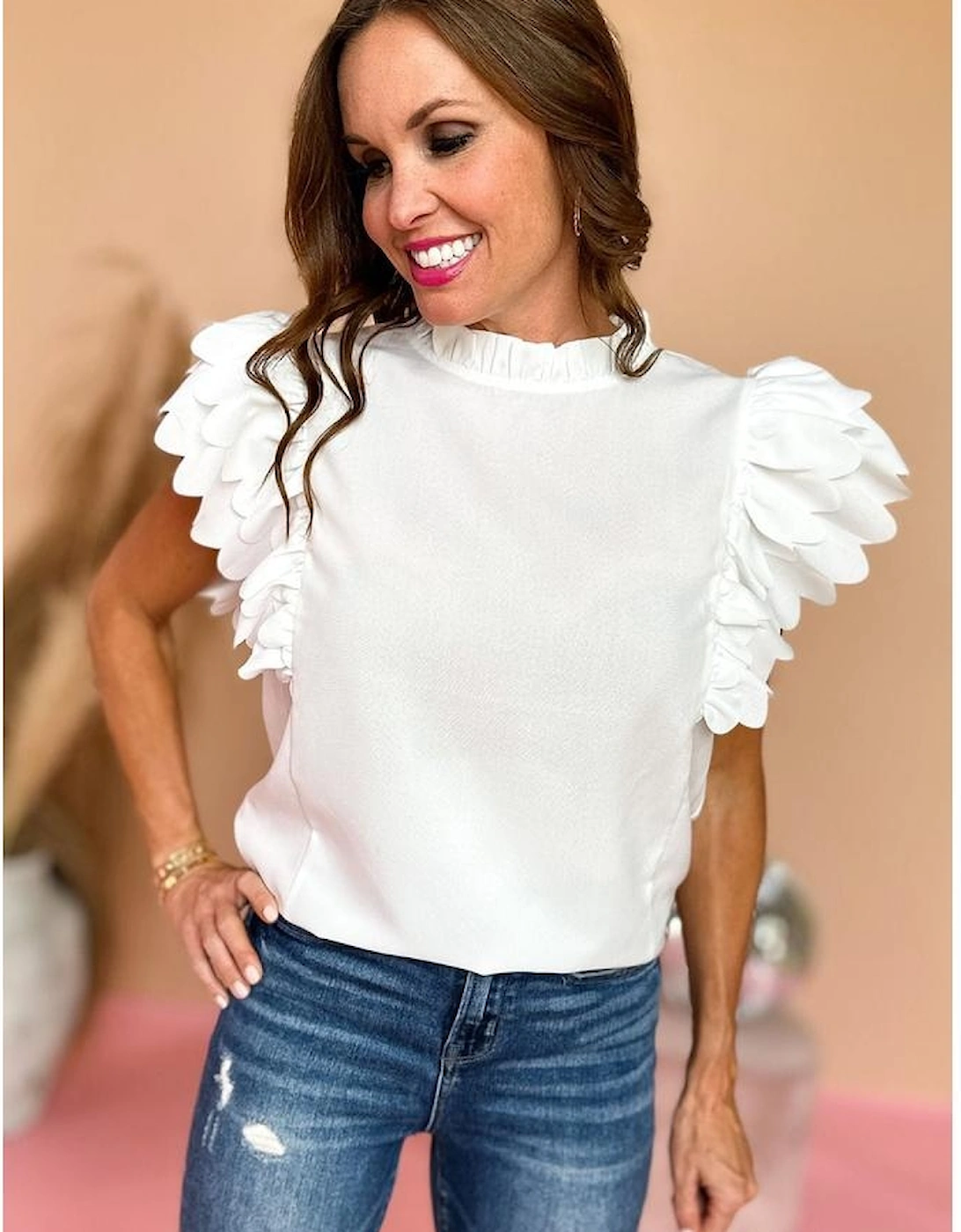 White Solid Color Scalloped Ruffle Sleeve Top