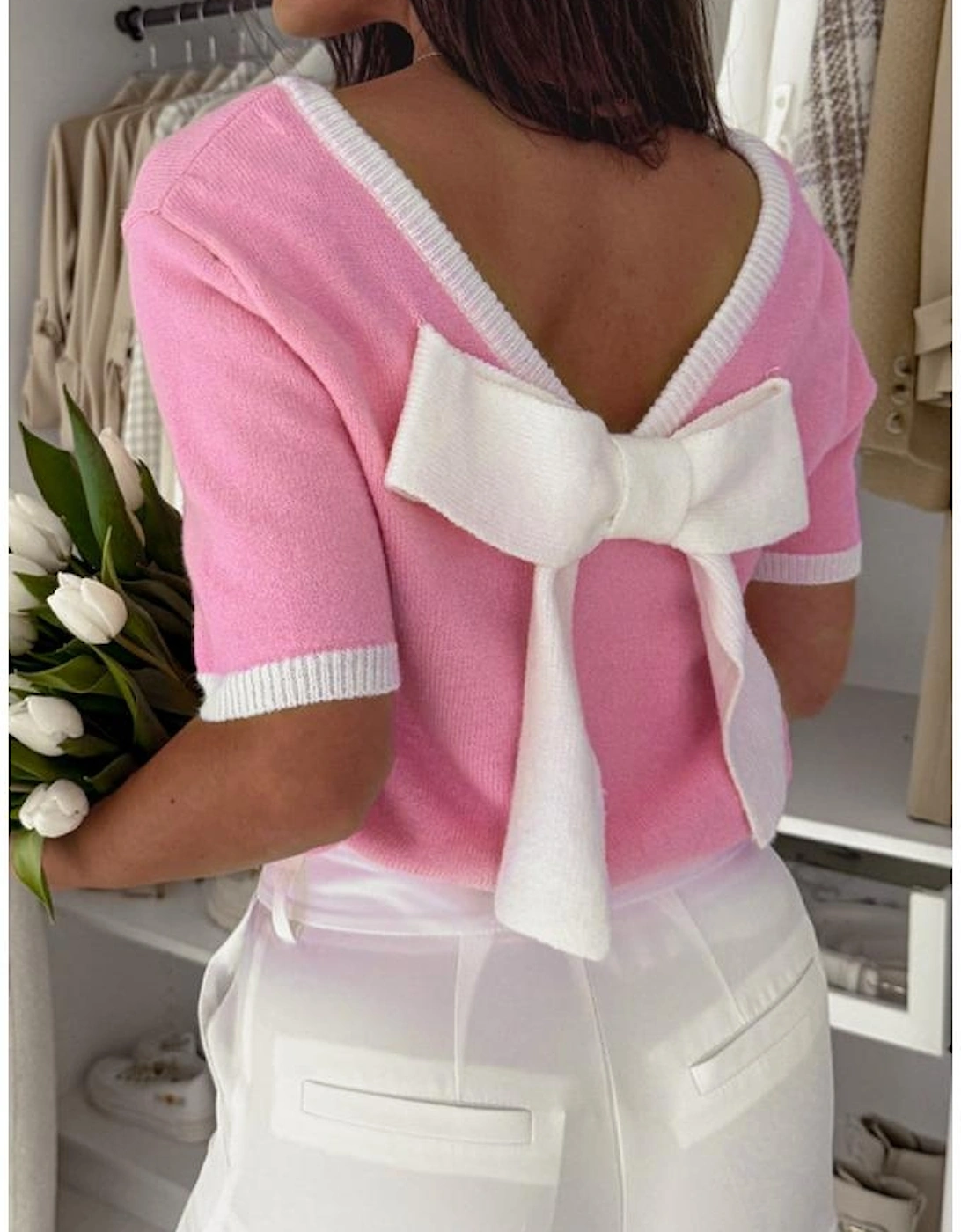 Bonbon Colorblock Bow V-Shape Cut Back Short Sleeve Sweater