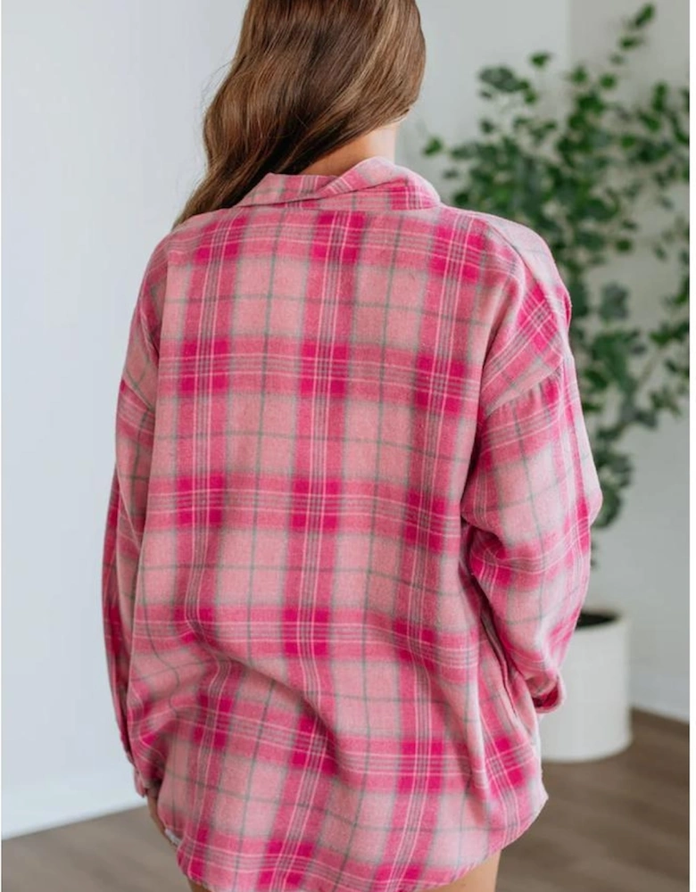 Sachet Pink Plaid Print Rounded Hem Long Sleeve Shirt with Pockets