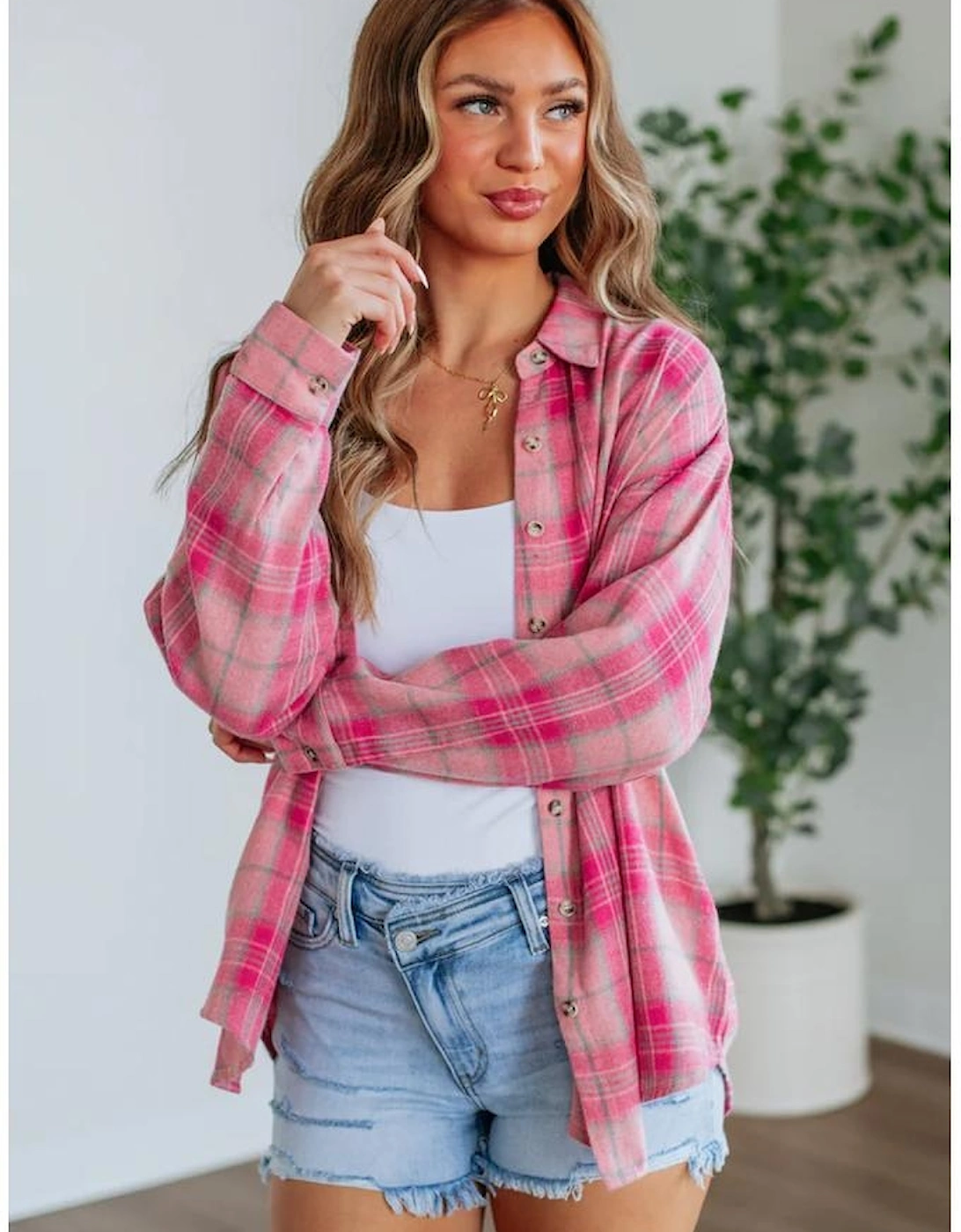 Sachet Pink Plaid Print Rounded Hem Long Sleeve Shirt with Pockets