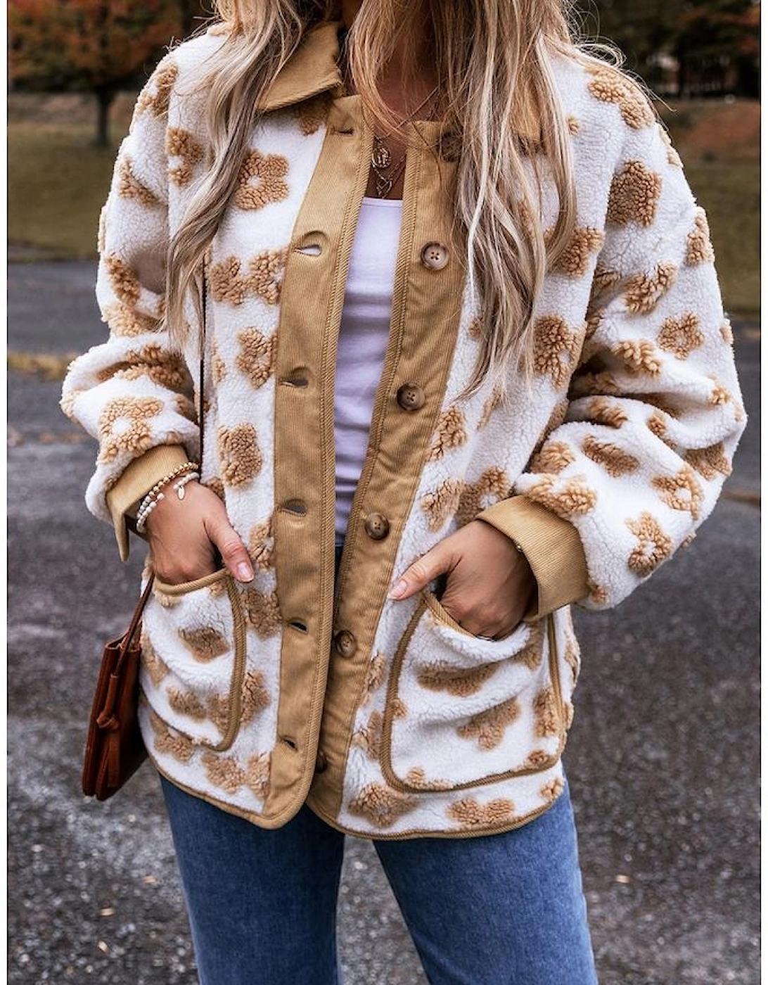 Light French Beige Cute Flower Pattern Button Up Fleece Jacket