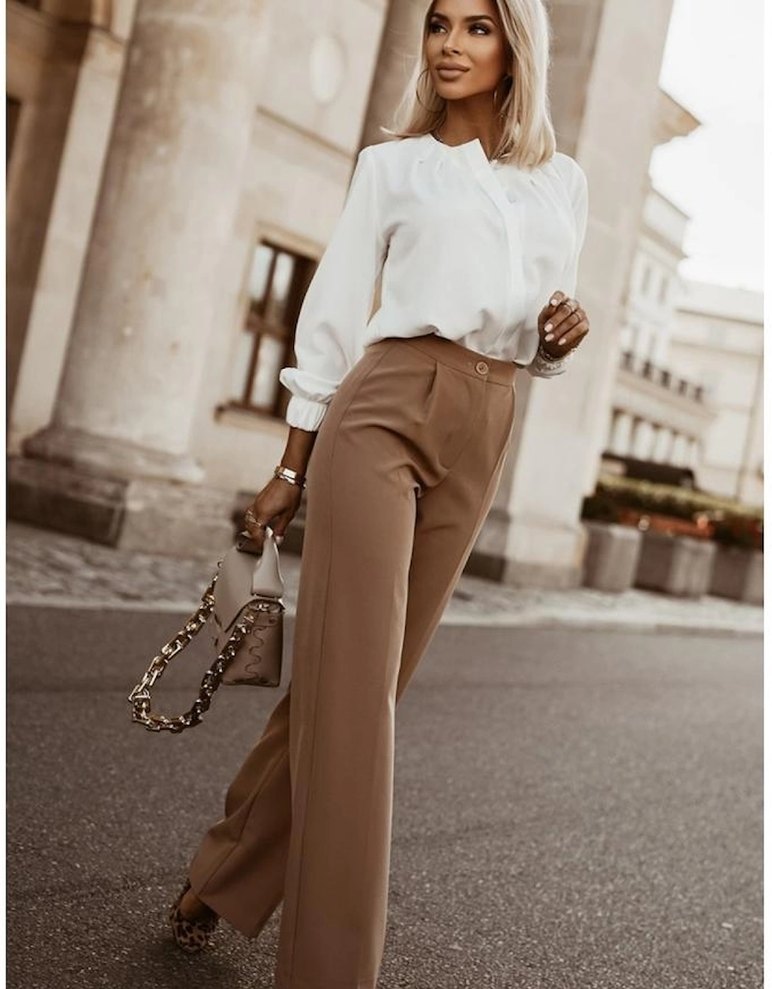 White Crew Neck Gathered Stretch Cuff Shirt