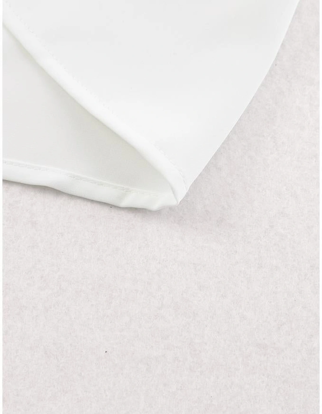 White Crew Neck Gathered Stretch Cuff Shirt