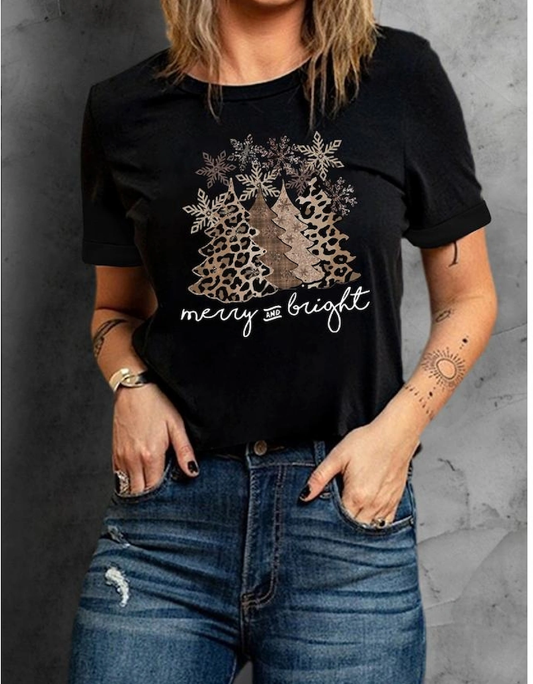 Black Leopard Christmas Tree Graphic Crew Neck T Shirt