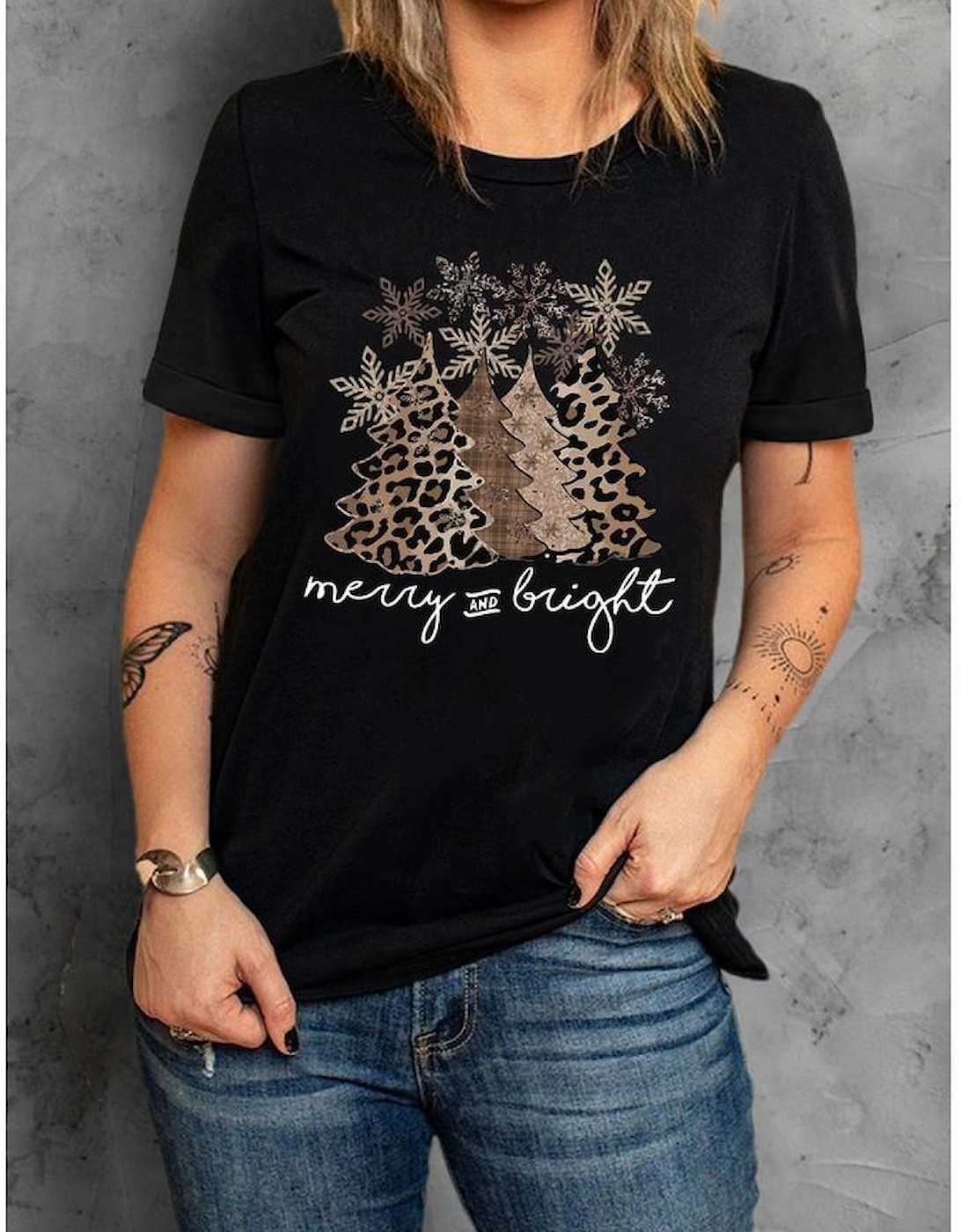 Black Leopard Christmas Tree Graphic Crew Neck T Shirt