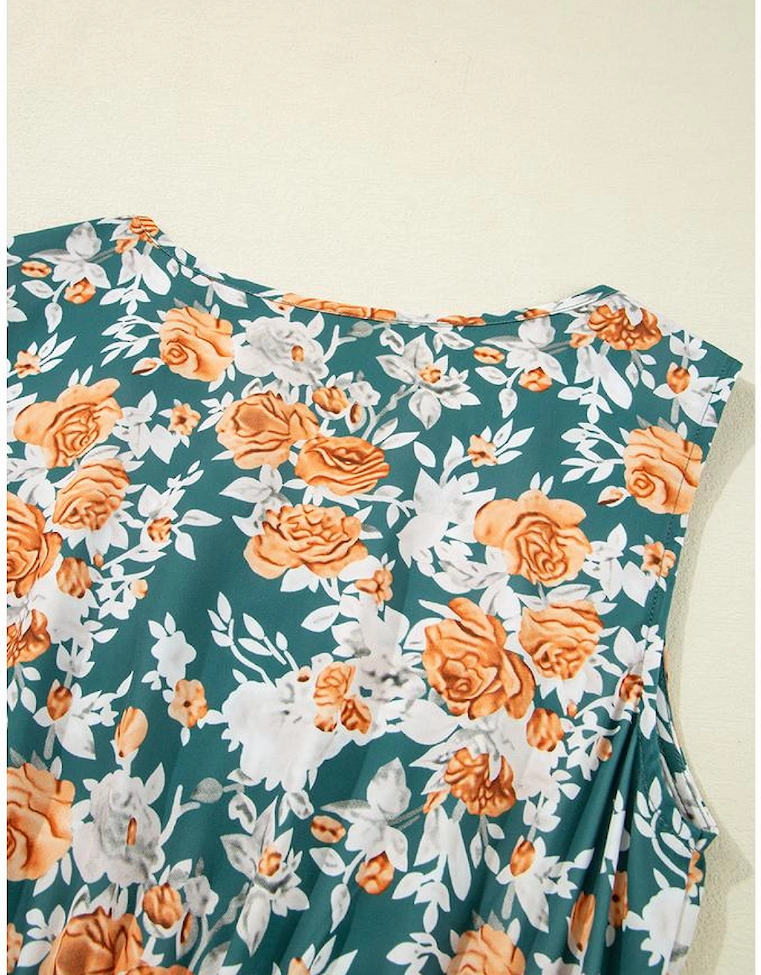 Green Floral Print Trimmed V Neck Tie Waist Sleeveless Holiday Long Dress