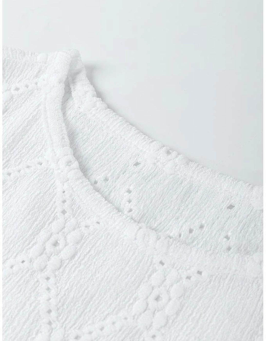 White Flower Geometric Textured Button Short Sleeve Top