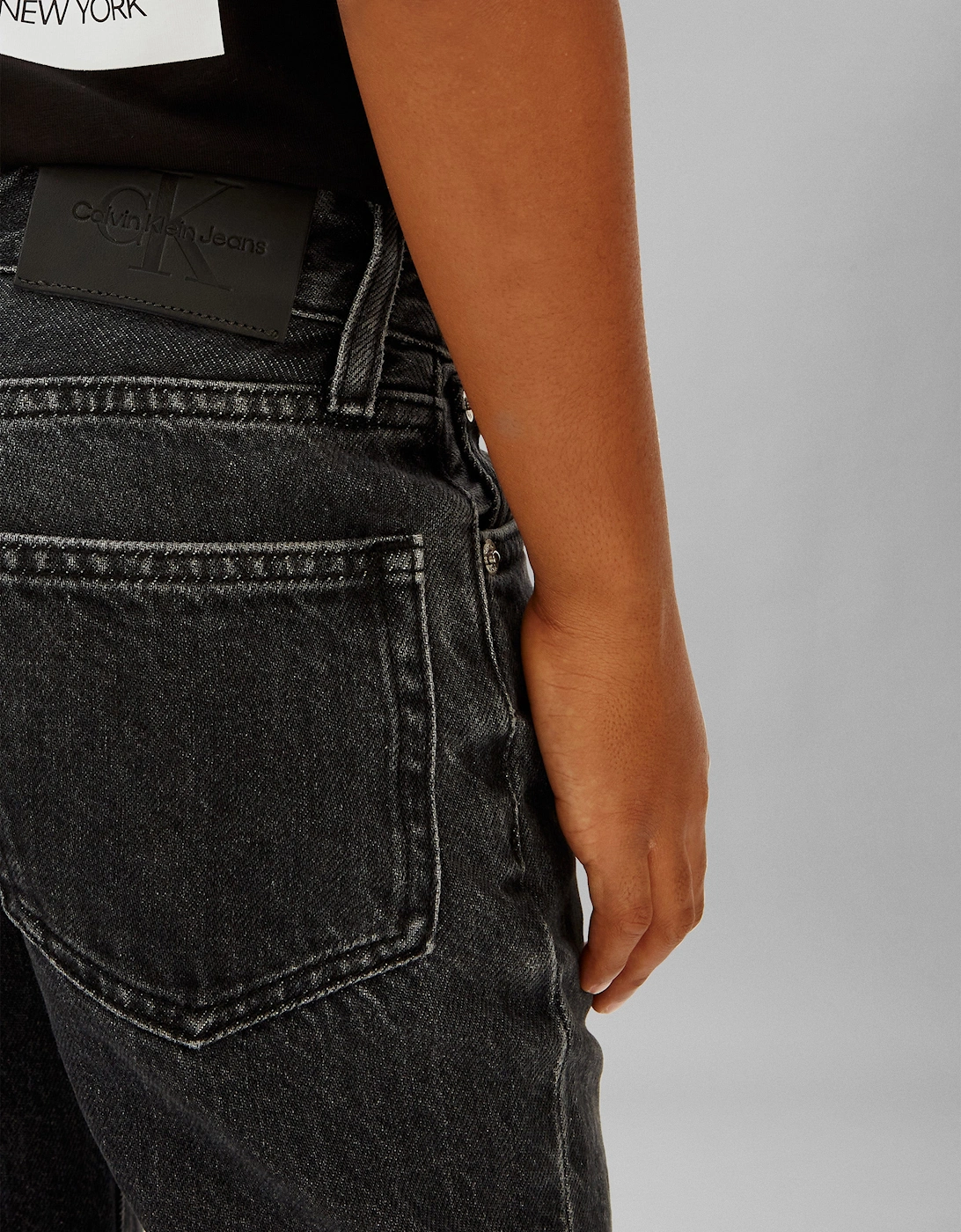 Boys Straight Optic Washed Jeans in Black