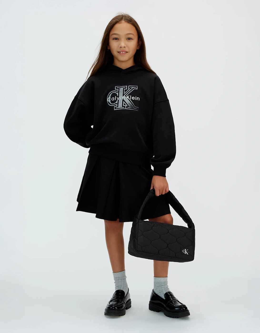 Girls Quilted Shoulder Bag in Black (25cm)