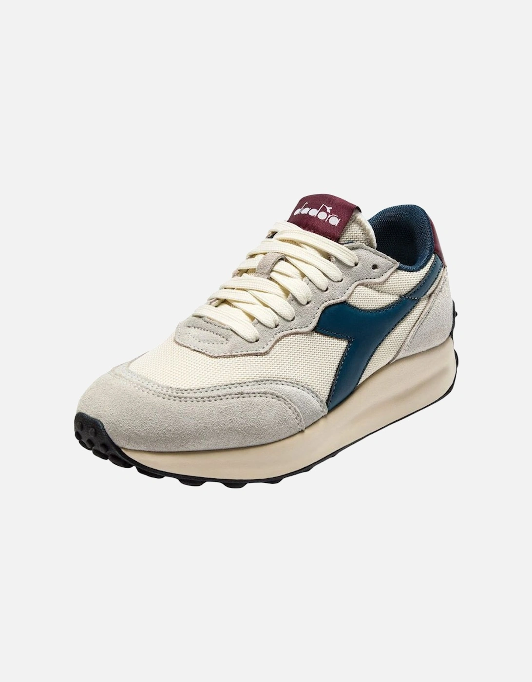 Race NY PRISTINE WHITE Trainer