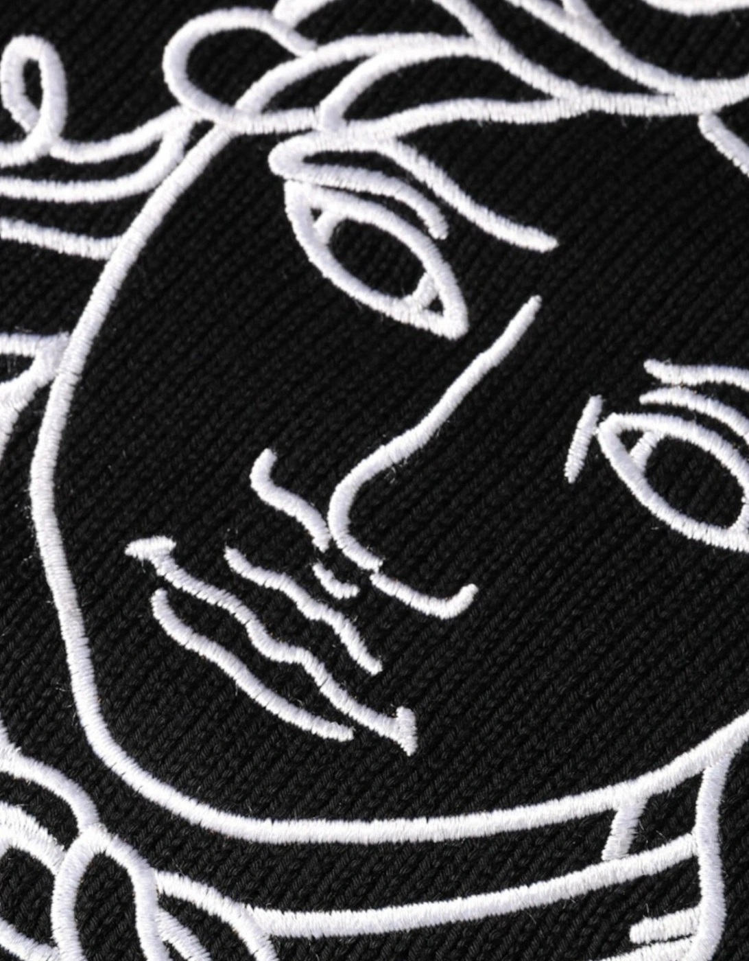 Sweater Medusa Embroidery Crew Neck Pullover Black