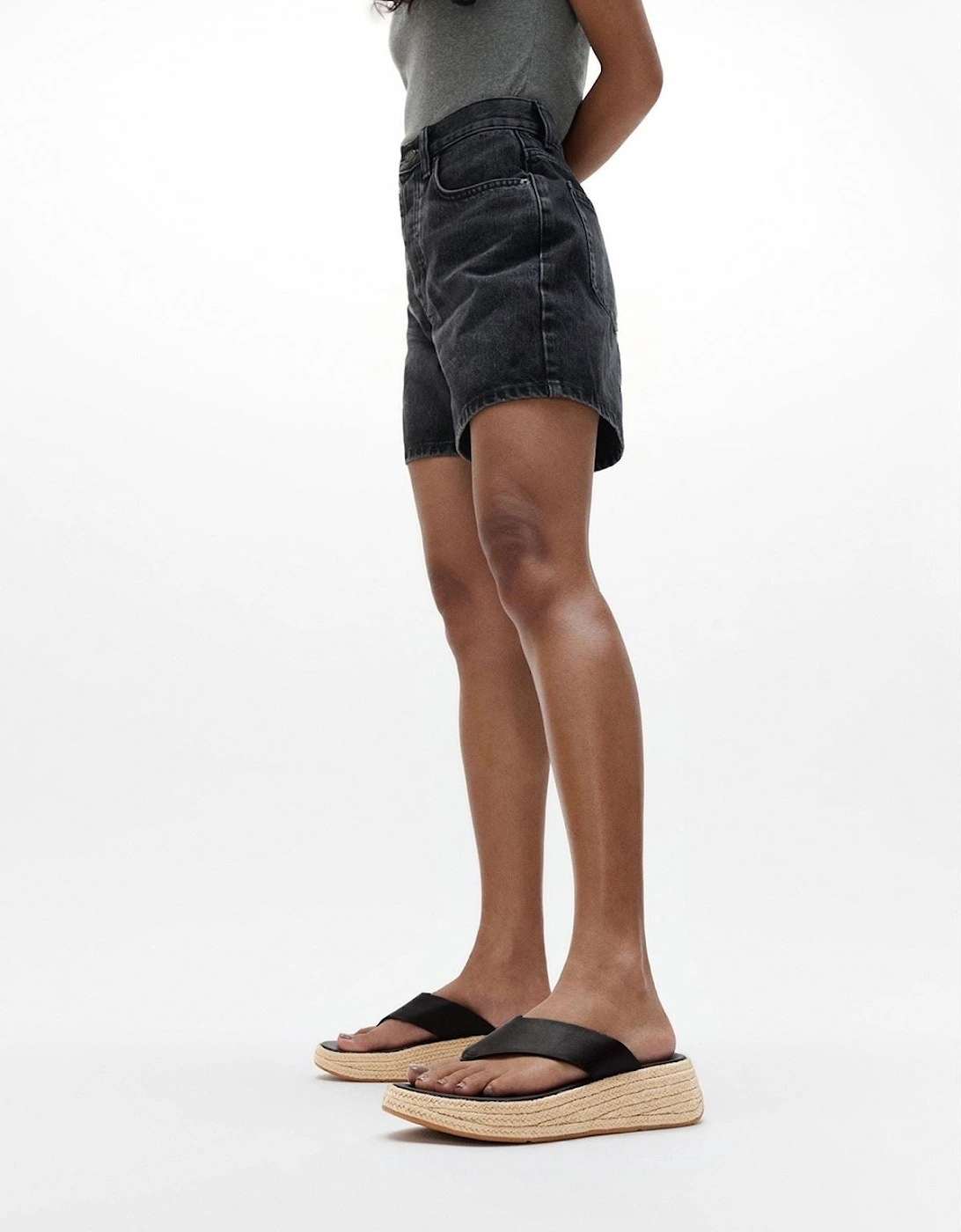 F-Mode Toe Post Leather Men's Black Clogs