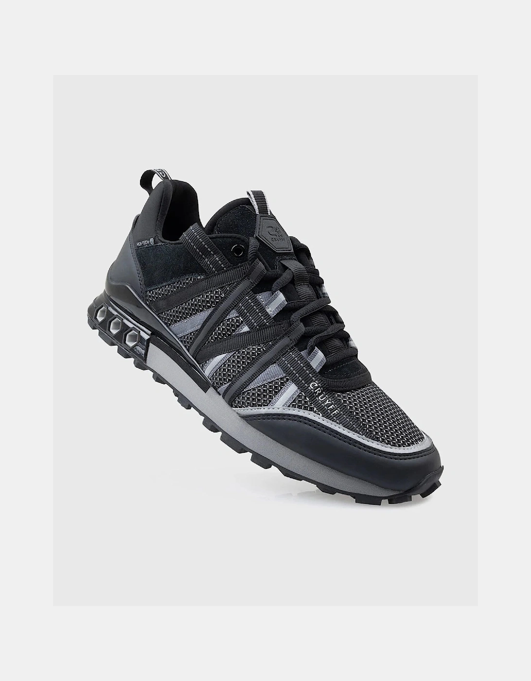 Fearia Hex-Tech Trainers