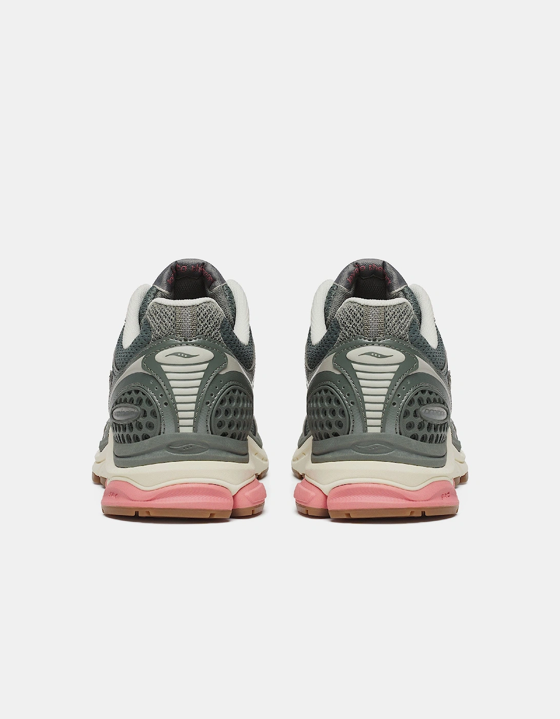 Progrid Triumph 4 Running Shoe