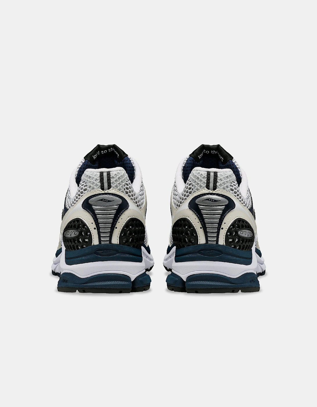 Progrid Triumph 4 Running Shoe