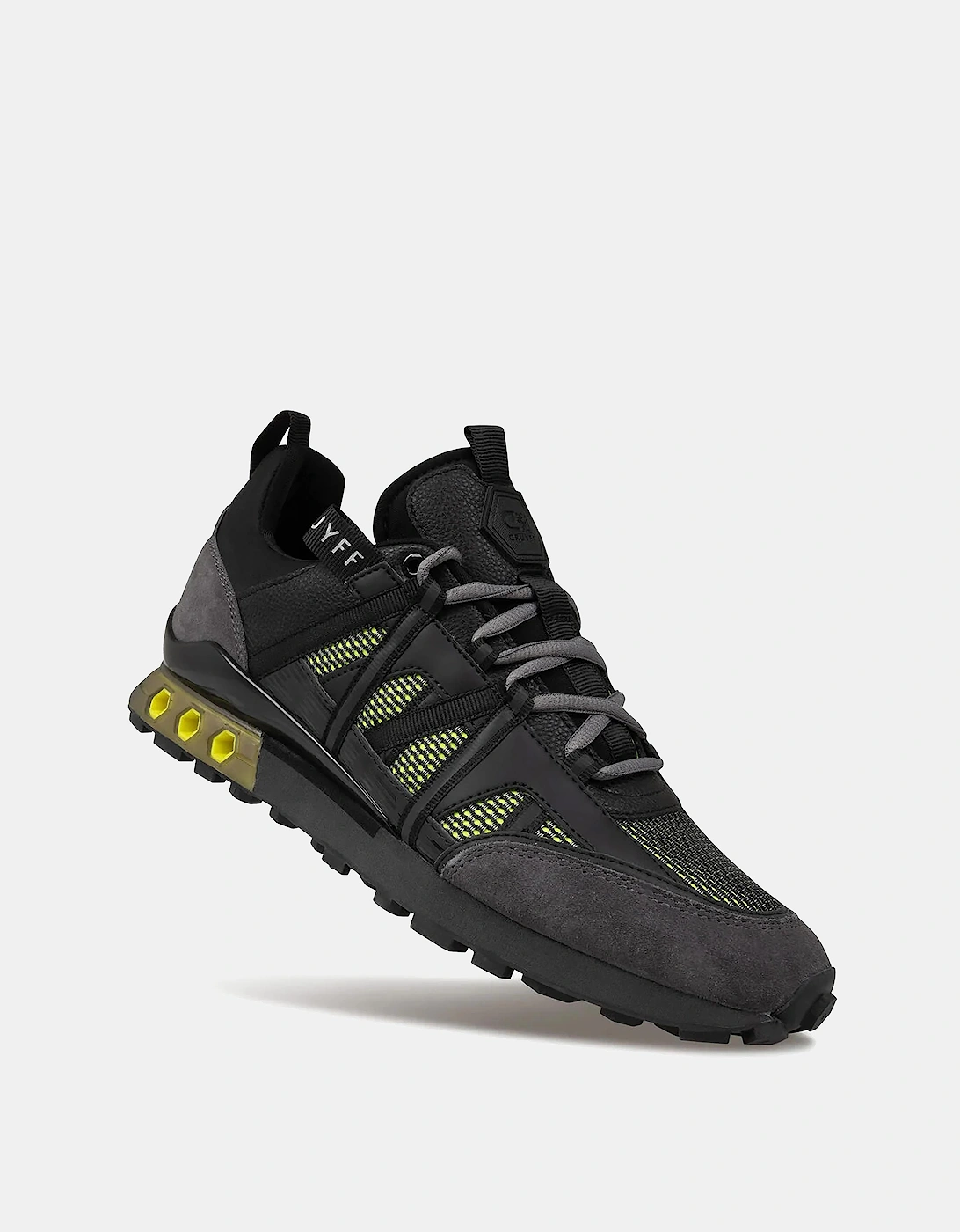 Fearia Futura Trainers