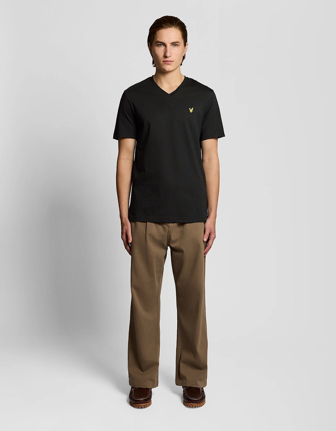 Lyle & Scott Men's Noir V-Neck T-Shirt - Image 3