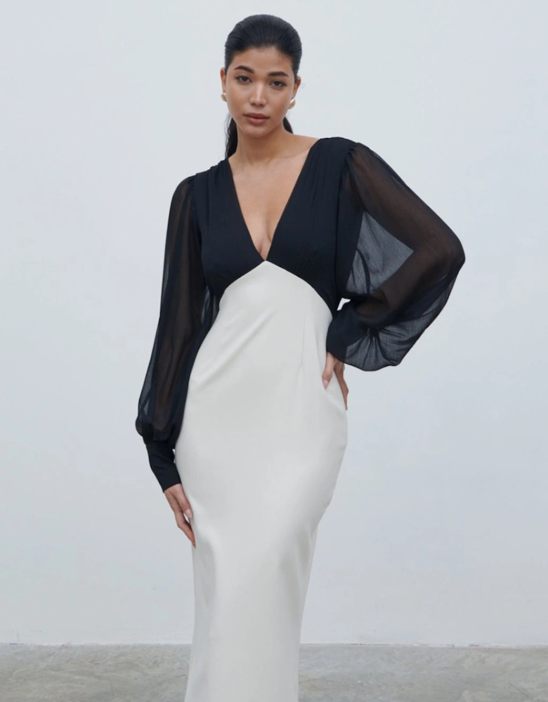 Ayla Contrast Maxi Dress - Black and White