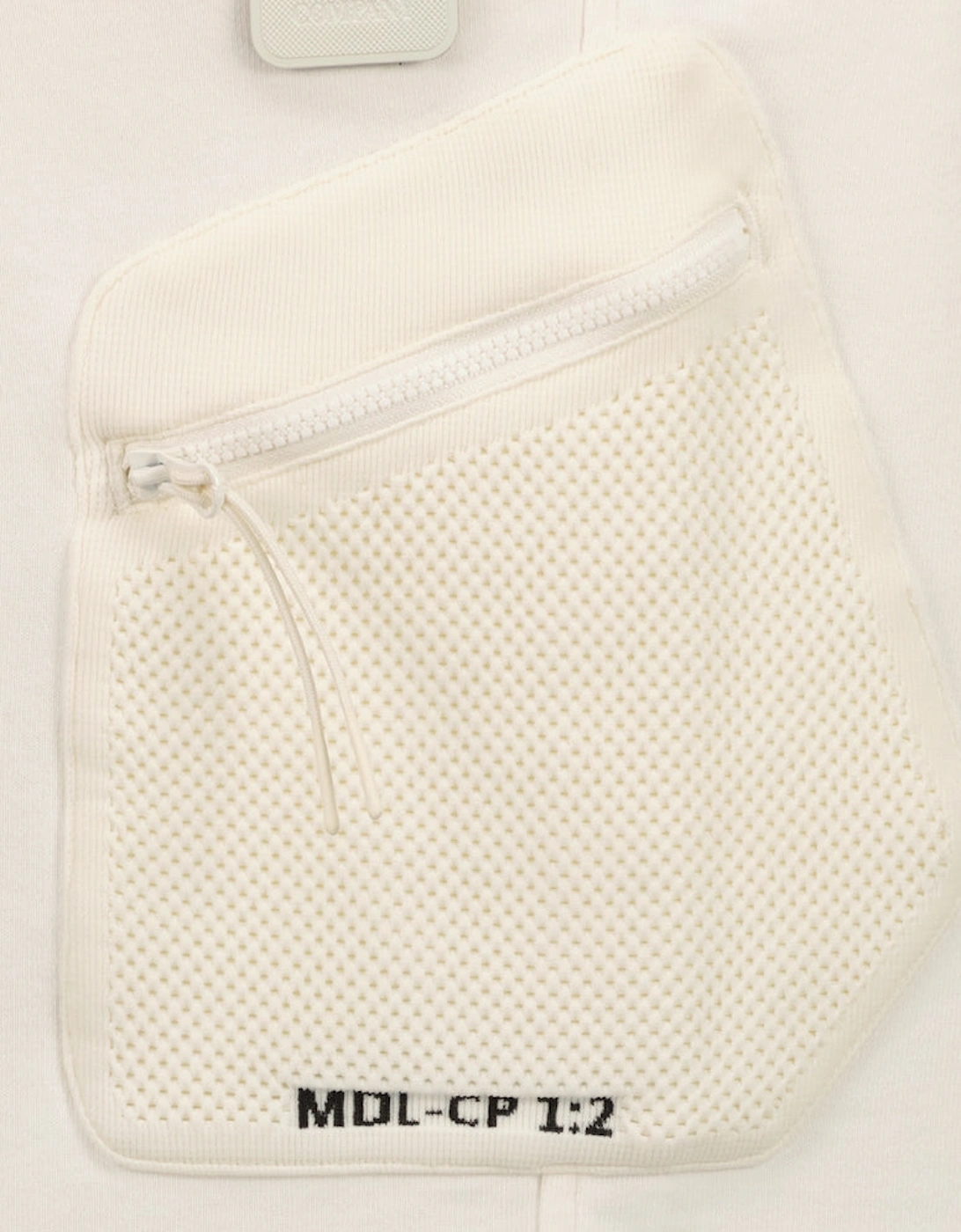 Metropolis Series Cargo Bermudas