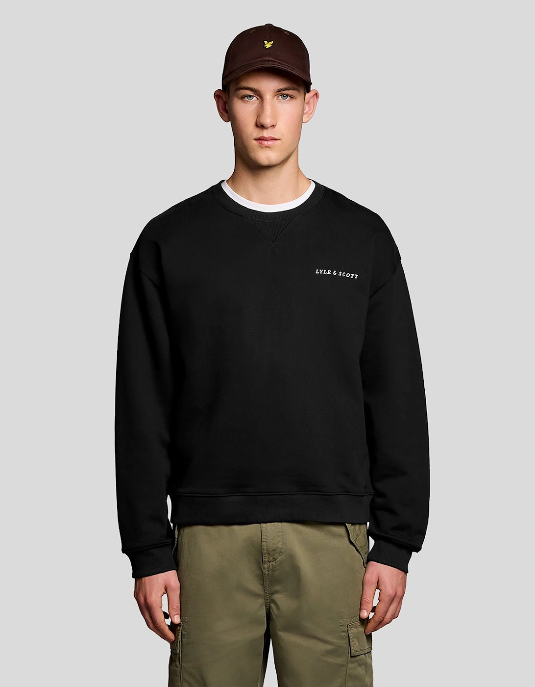 Lyle And Scott Men's Black Heavyweight Script Sweatshirt  36 S
