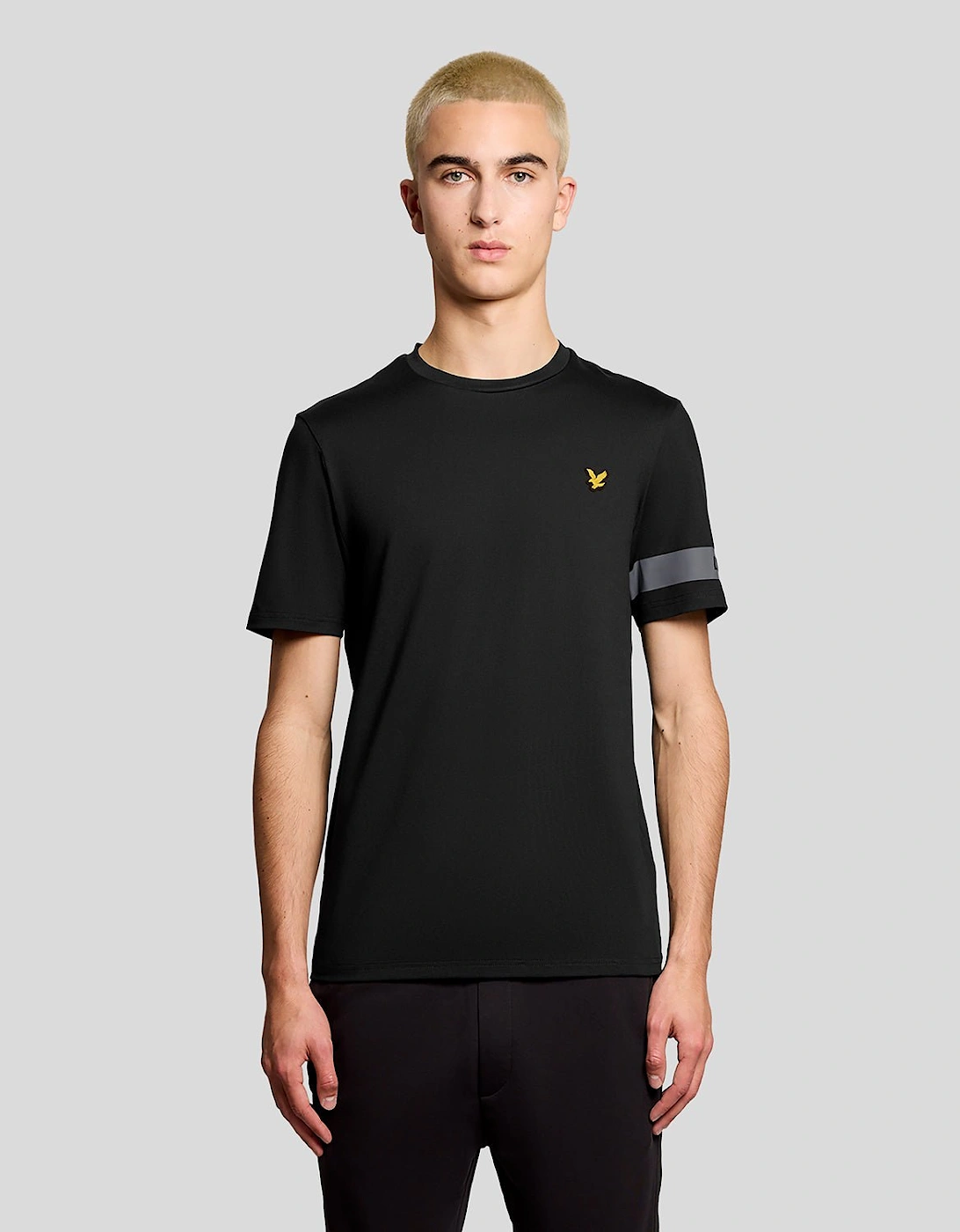 Lyle And Scott Men's Black Sports Sleeve Detail T-Shirt - Size: 38
