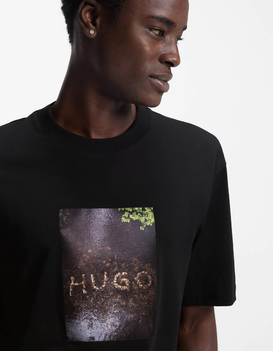 HUGO Doreston Mens Graphic T-Shirt - Black 001