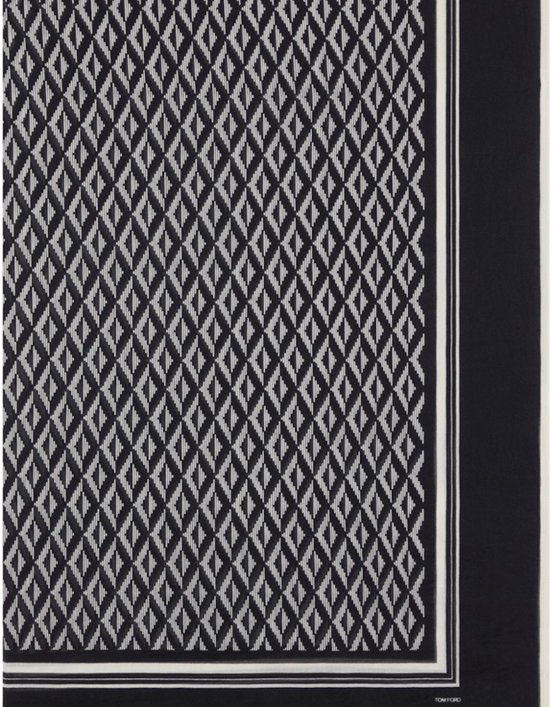 Asymmetrical Rhombus Scarf Black