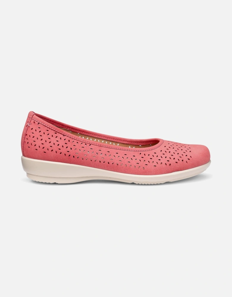 Livvy II Womens Pumps