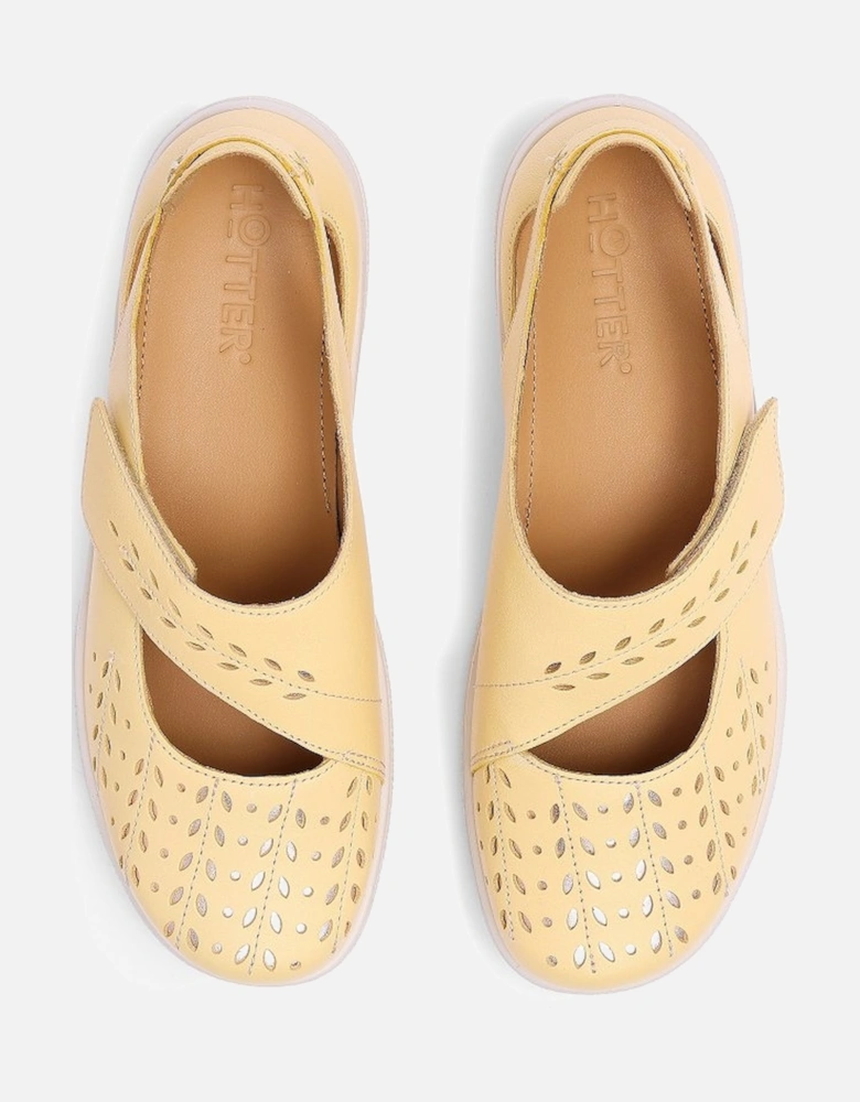 Daphne Womens Mary Jane Shoes