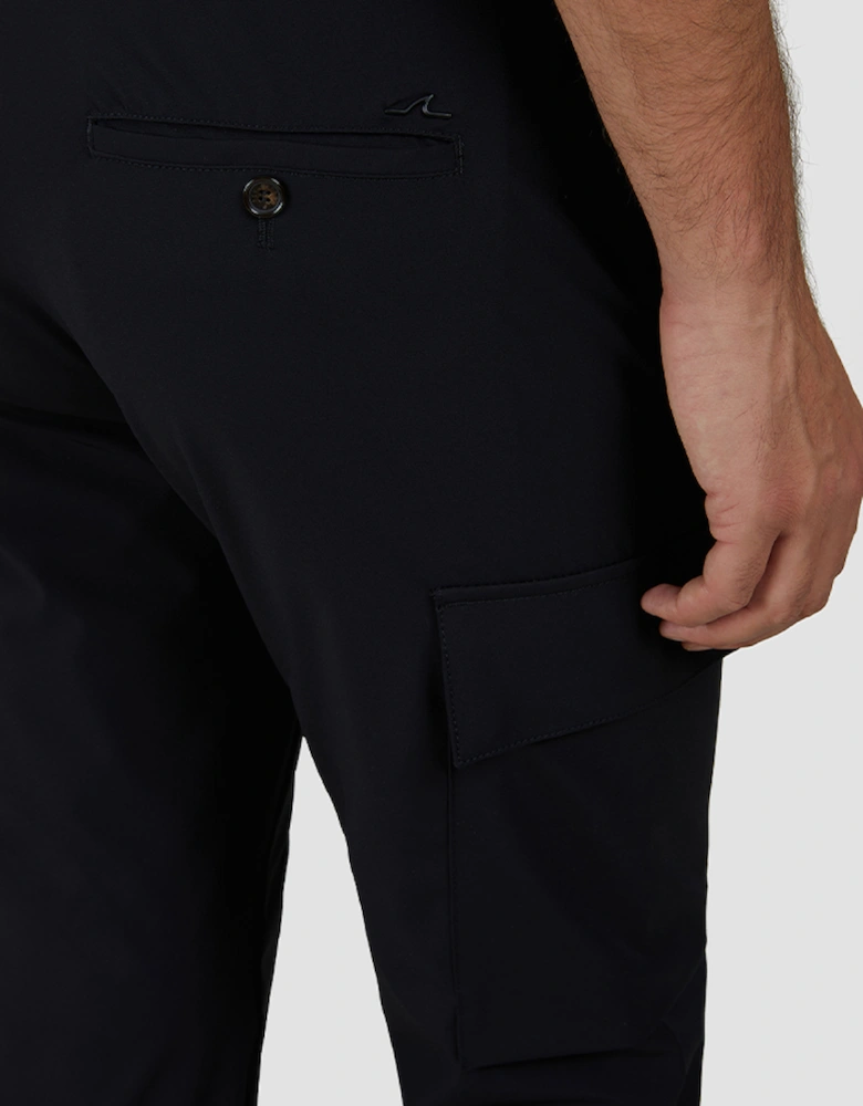 Dynamic Cargo Trousers in Lightweight Technical Fabric