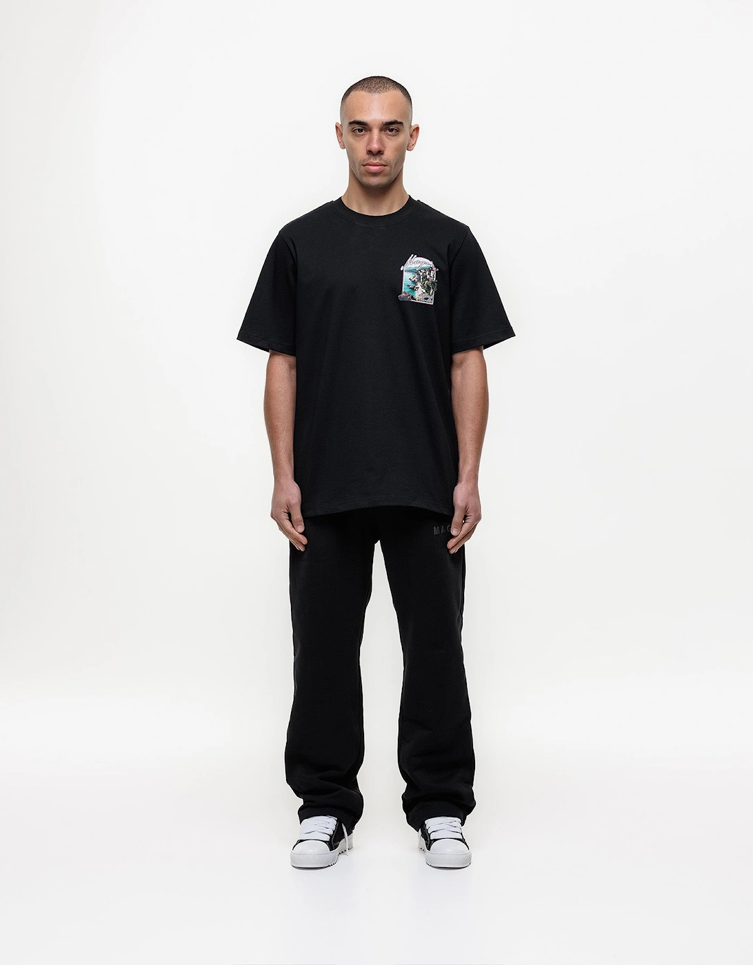 Sur Mur Printed T-Shirt in Black